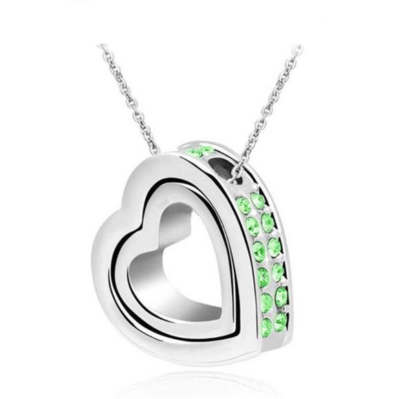 SALE ** BRAND NEW **  HEART NECKLACE - Picture 1 of 1